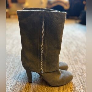 Franco Sarto Gray Suede Heeled Boots 6.5